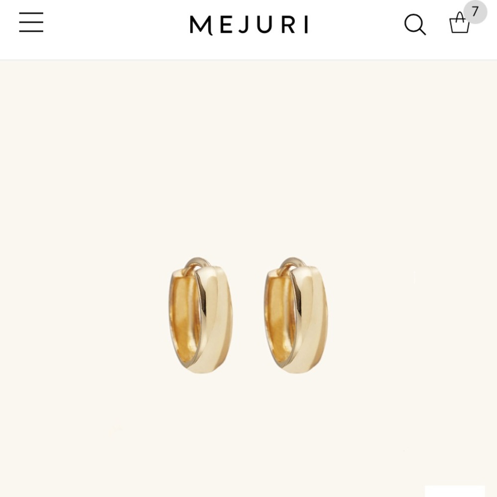 Mejuri 14k gold bold hoops